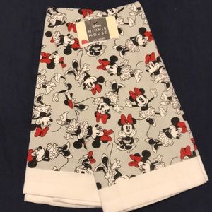 Minnie Mouse dish towels